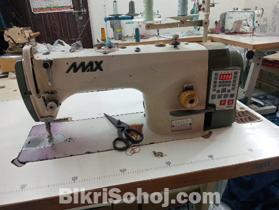 Max sewing machine